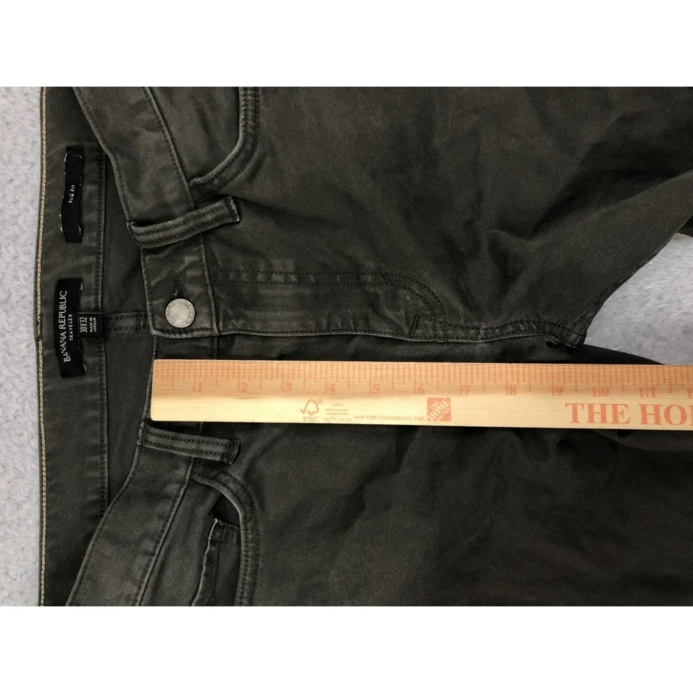 Banana Republic Jeans Men 30x30 (Tag 30x32) Traveler Slim Fit Olive Green